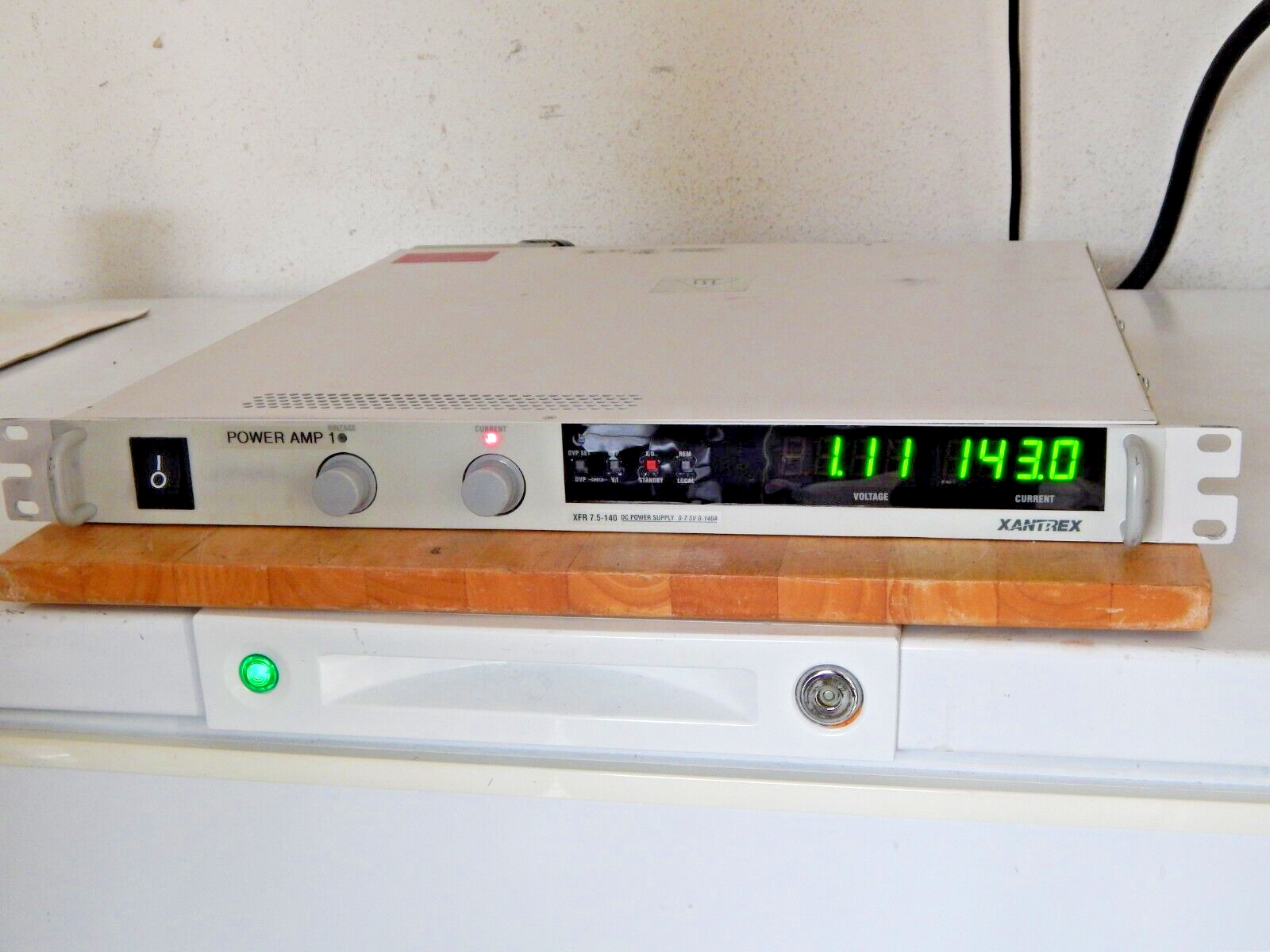 Xantrex XFR 7.5-140 Programmable DC Power Supply with GPIB Xantrex XFR 7.5-140 Programmable DC Power Supply with GPIB